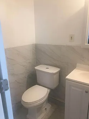 Rented by Voro, LLC | media 18