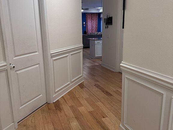4th image of 2268 Lexington Parc Dr