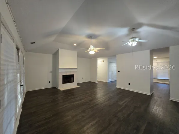 2622 Joshua Cir, Beaufort, SC 29902