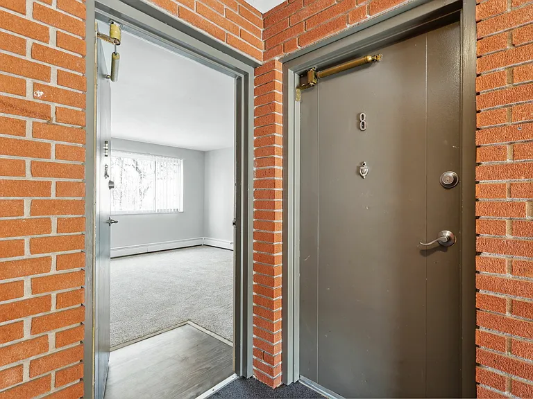 Jadaro Apartments — Photo 26