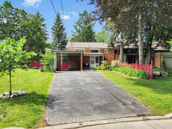192 Three Valleys Dr, Toronto, ON M3A 3L8
