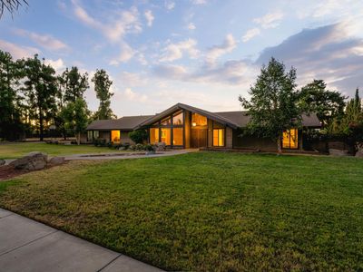 14410 W Kearney Blvd, Kerman, CA, 93630