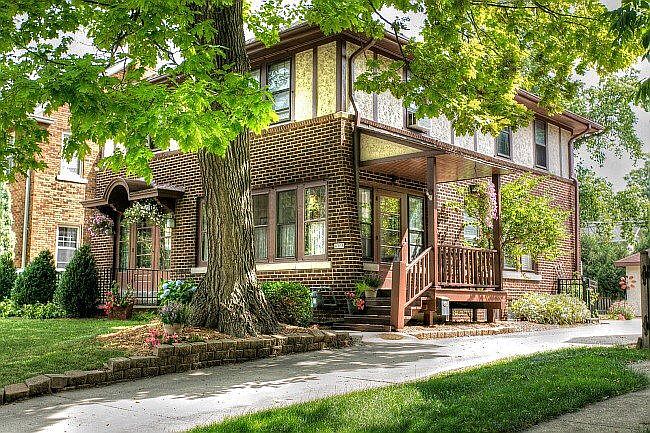 1st image of 4308 N Prospect Ave