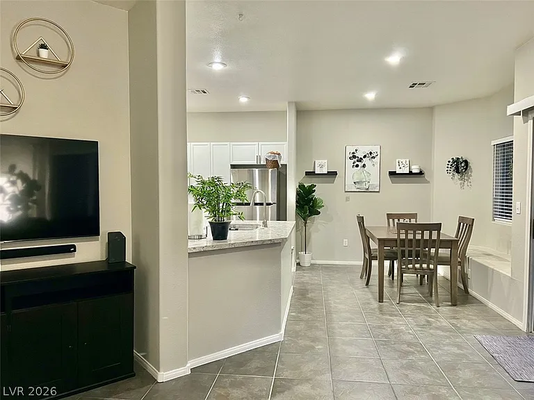 243 Intellectual Ct — Photo 9