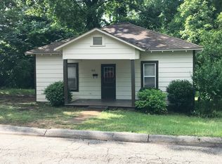 926 3rd St, Alexander City, AL 35010