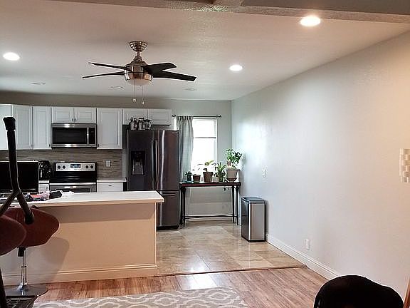 5th image of 4443 White Oak Ct