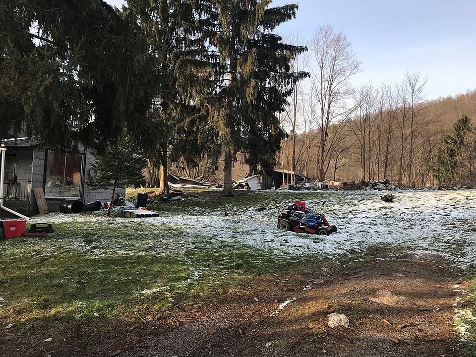 2nd image of 206 Owen Pl