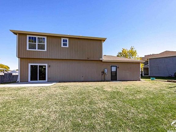 509  Santa Fe Baldwin City, KS listing photo #4