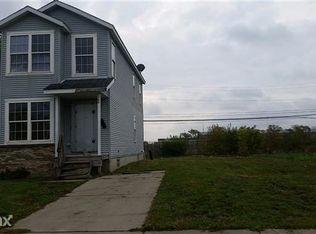 188 Ferris St, Highland Park, MI 48203