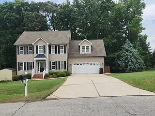 32 Finley Ct — Photo 1