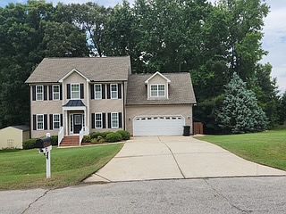 1st image of 32 Finley Ct