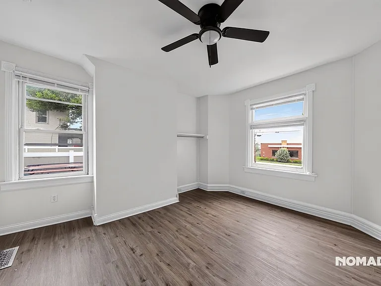 4826 Section Ave #1 — Photo 6