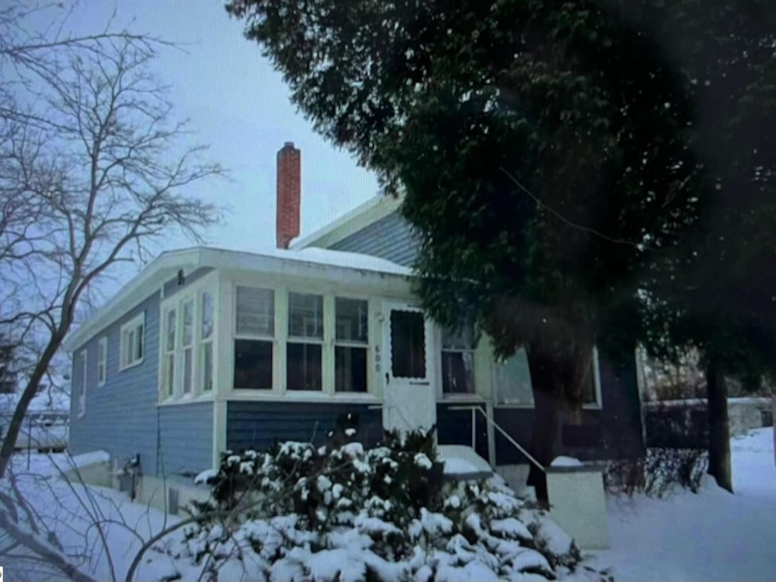 600 Newman St, East Tawas, MI 48730 Zillow