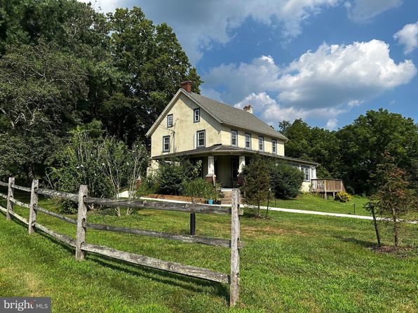 1239 Salford St #1-2