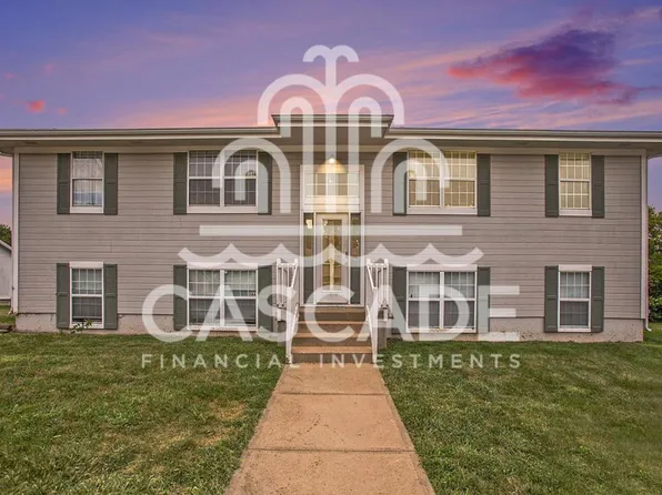 144 N Crest Dr #150, Raymore, MO 64083