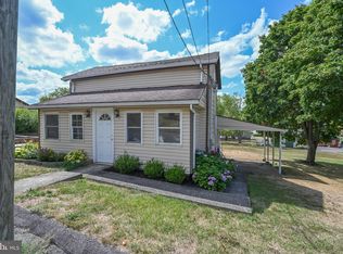 83 Armstrong St, Frostburg, MD 21532