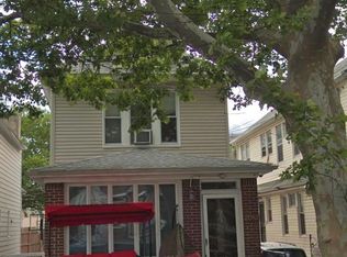 2082 E 22nd St, Brooklyn, NY 11229