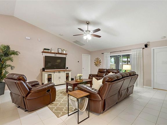 4th image of 16205 Barrineau Pl