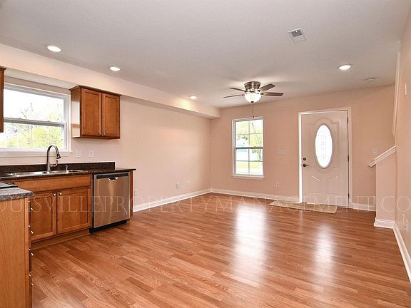 4th image of 314 Anderson Ave