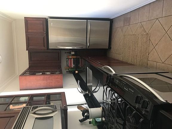 5th image of 25 Murray St APT 5M