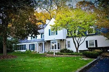 94 Oriole Dr photo 1