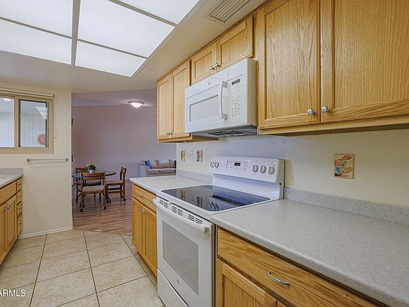 3rd image of 13518 W Countryside Dr
