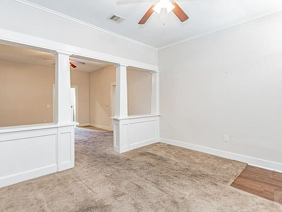 4th image of 1118 Avenue K