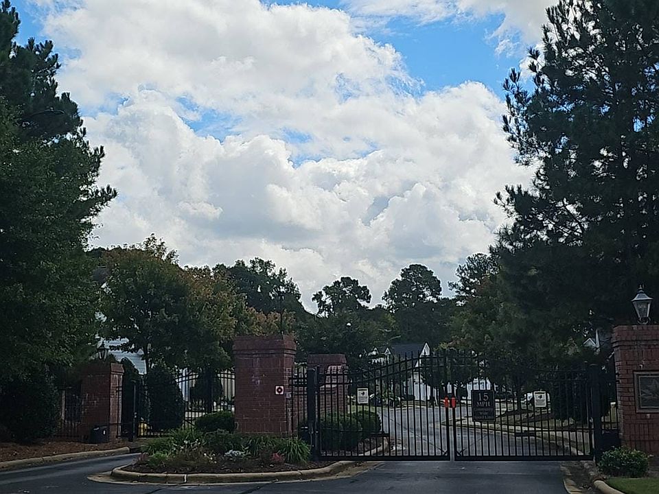 1st image of 2521 Thorngrove Ct