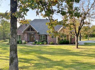 26192 S 505th Rd, Tahlequah, OK 74464