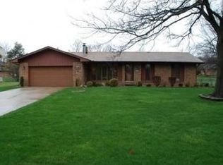 52811 Leo St, Granger, IN 46530