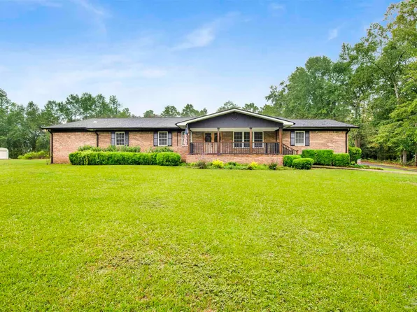 241 Bridlepath Ln, Flomaton, AL 36441