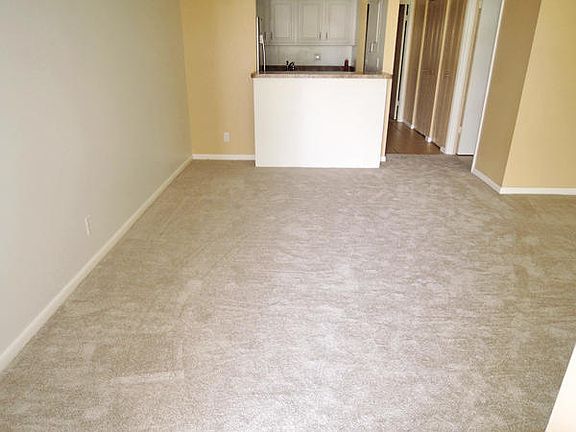 4th image of 631 Pines Knoll Dr APT C