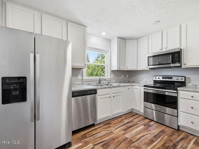 5914 Ormskirk Dr — Photo 11