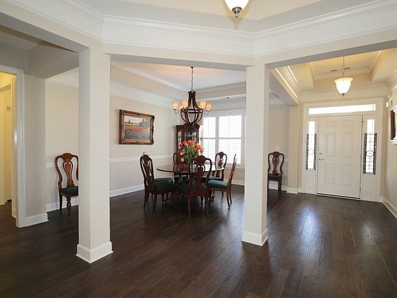 4th image of 3951 Great Pine Dr