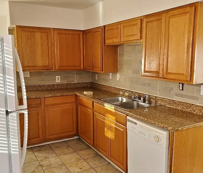 916 W Michigan Ave #2 — Photo 8