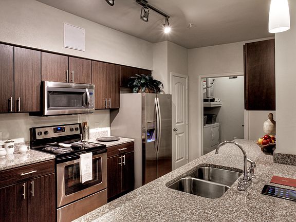 2nd image of 1711 Oak Hill Ln #185212-1075
