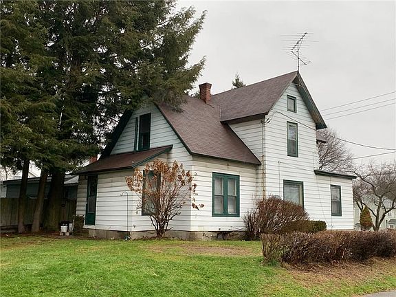 4th image of 45 Hotchkiss St