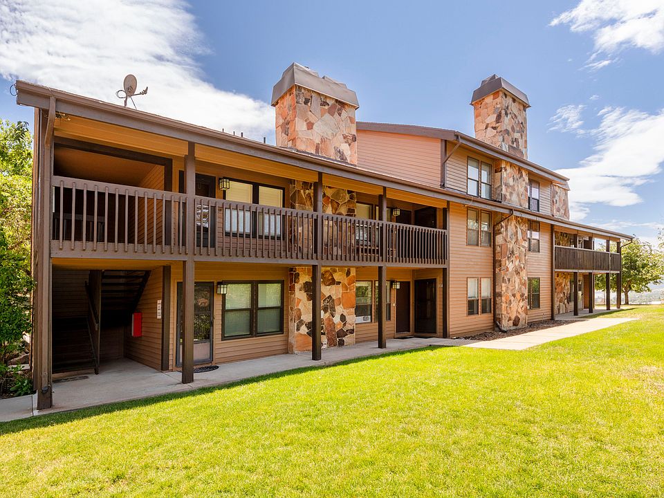 1st image of 3615 N Wolf Lodge Dr #105