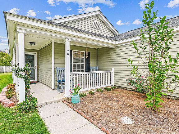 3rd image of 70 Blue Jasmine Ln