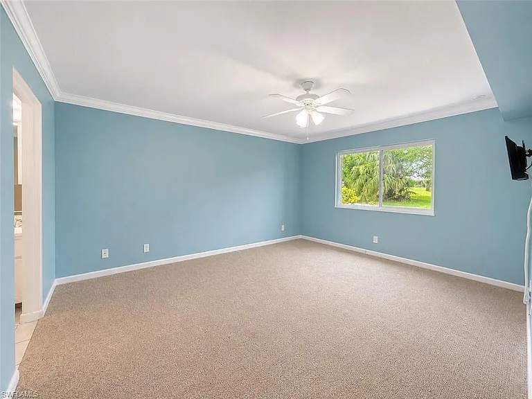 4000 Ice Castle Way #5 — Photo 23