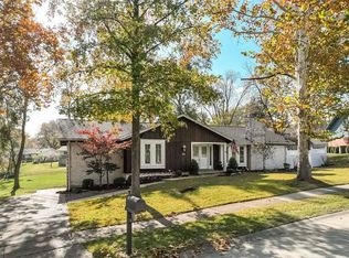 469 Brightspur Ln, Ballwin, MO