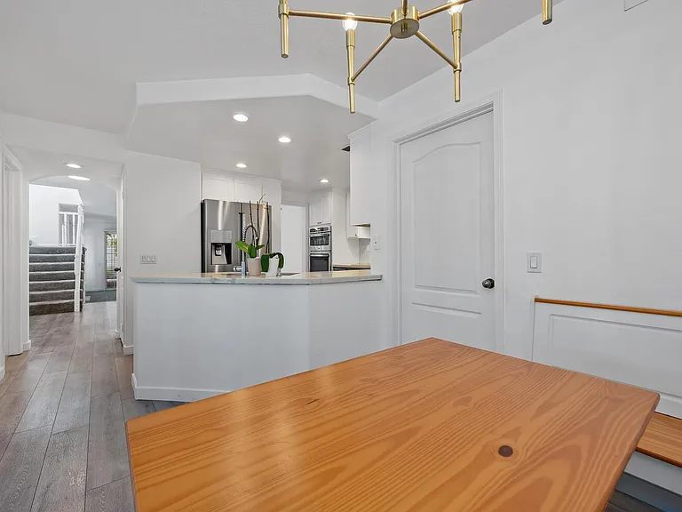 620 Holbrook Ct #101 — Photo 15