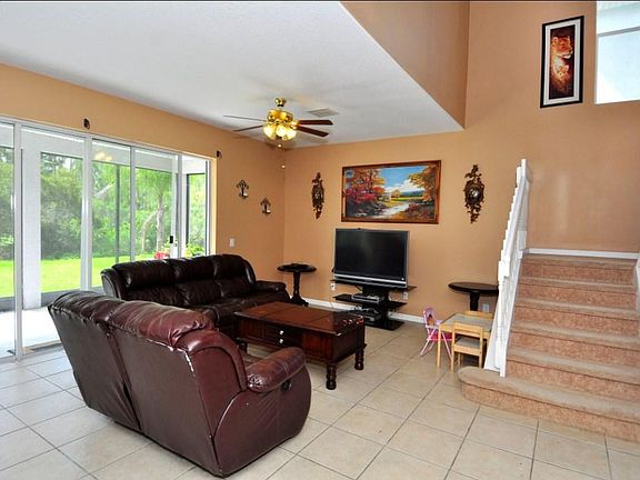 3rd image of 20161 Bay Cedar Ave