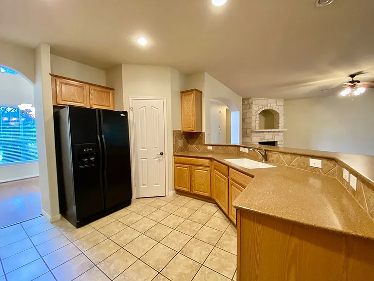 2314 Zoa Dr — Photo 11