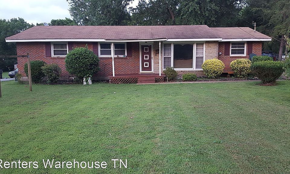 1st image of 2920 Stanwyck Dr