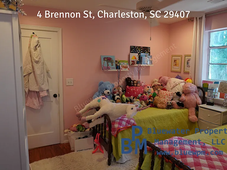 4 Brennon St — Photo 29
