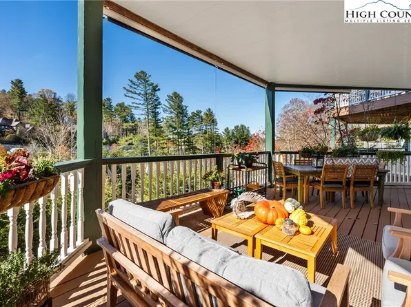 220 Village Drive #301, Blowing Rock, NC 28605