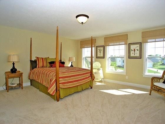 5th image of 9195 Lady Lauren Dr