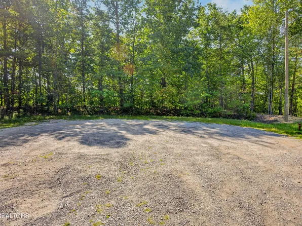 Tower Pl, Monterey, TN 38574