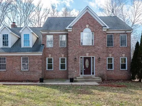 12853 Dusty Willow Rd, Manassas, VA 20112